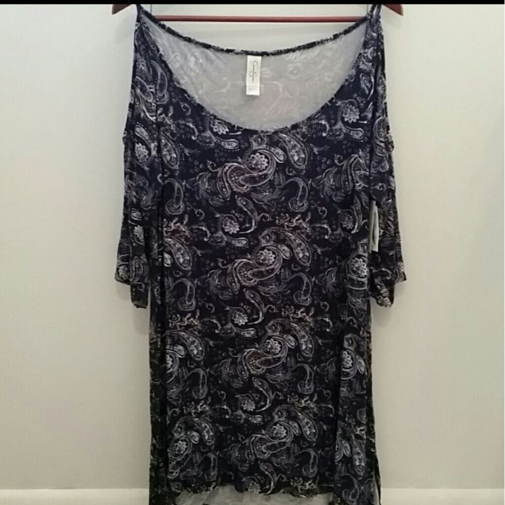 Jessica Simpson Paisley Boho Cold Shoulder Gown